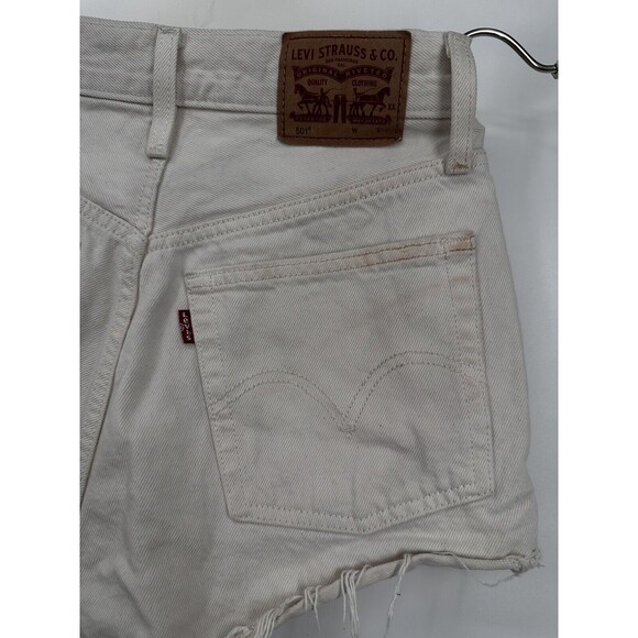 Levi's Women's 501 Cut Off Jean Shorts, Size 24  High Waist Washed Indigo‎ - Picture 5 of 9